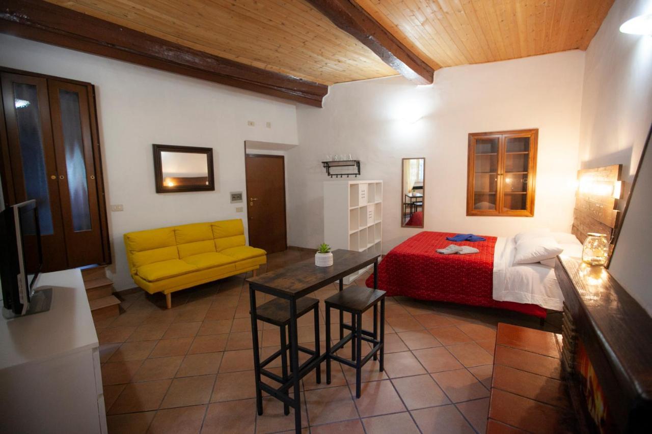 Casa Nena Hotel Nepi Exterior photo